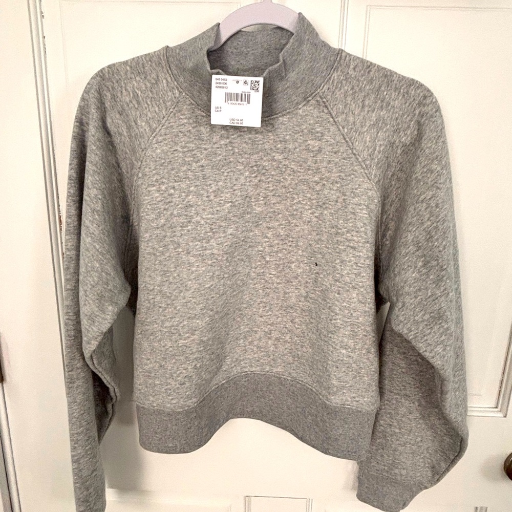 American Eagle cropped sweatshirt